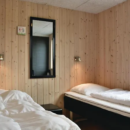Holiday home Front In With Sauna